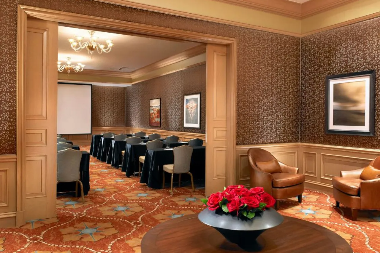 Houston Grand Hotel - River Oaks (The Luxury Collection) — ภาพห้องพักและบรรยากาศ