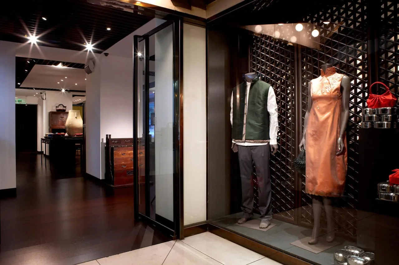 The Howard Plaza Hotel Taipei — rooms and atmosphere
