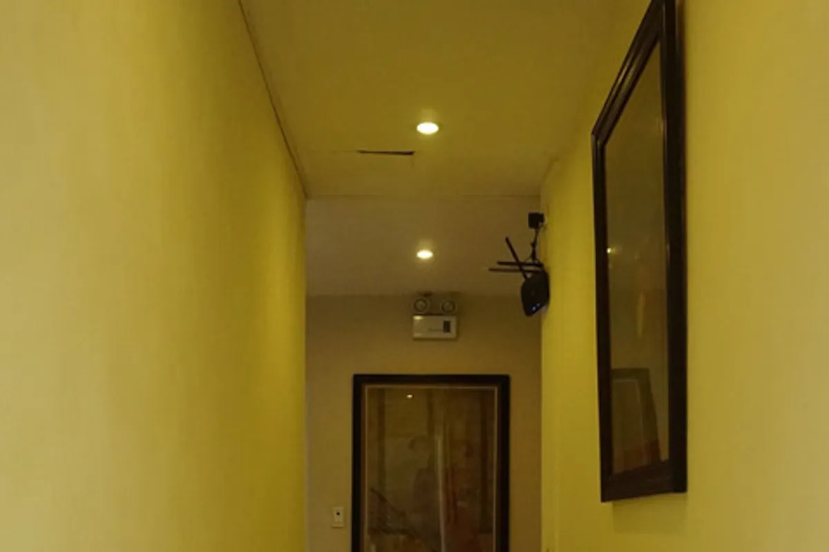 Hue Nino Hotel — rooms and atmosphere