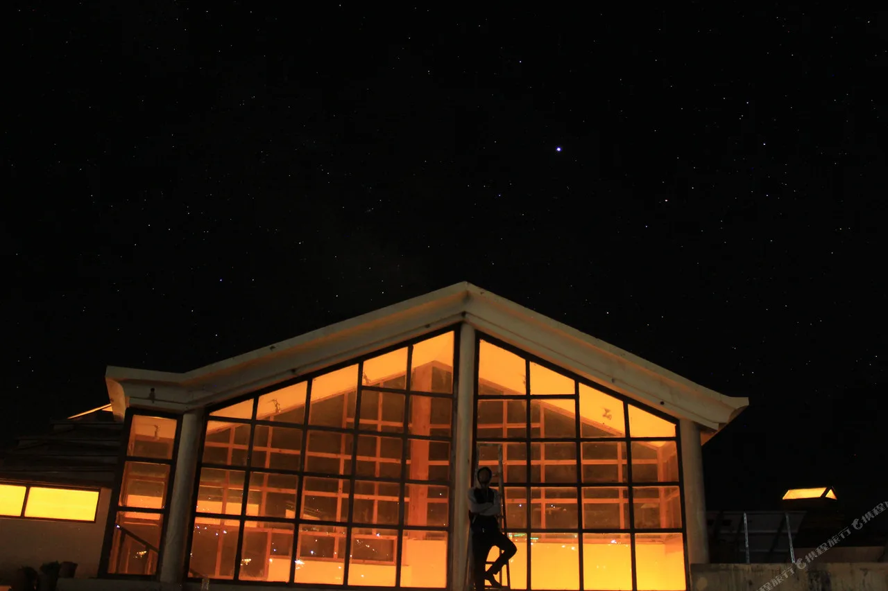Hunza Darbar Hotel — ภาพห้องพักและบรรยากาศ