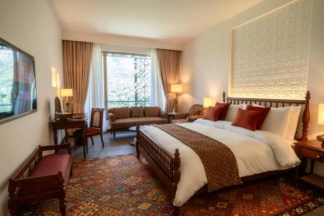 Hunza Serena Hotel — ภาพห้องพักและบรรยากาศ