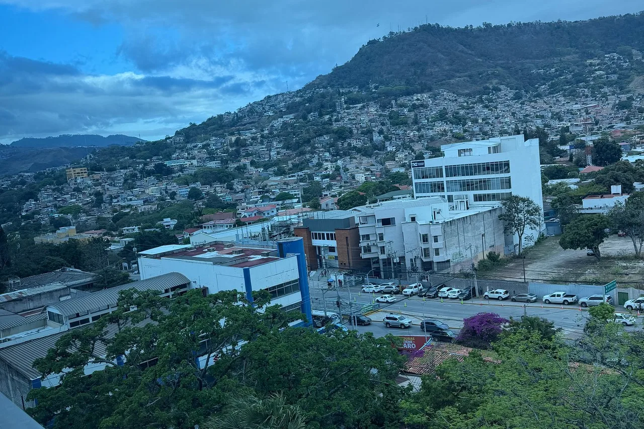 Hyatt Place Tegucigalpa — rooms and atmosphere