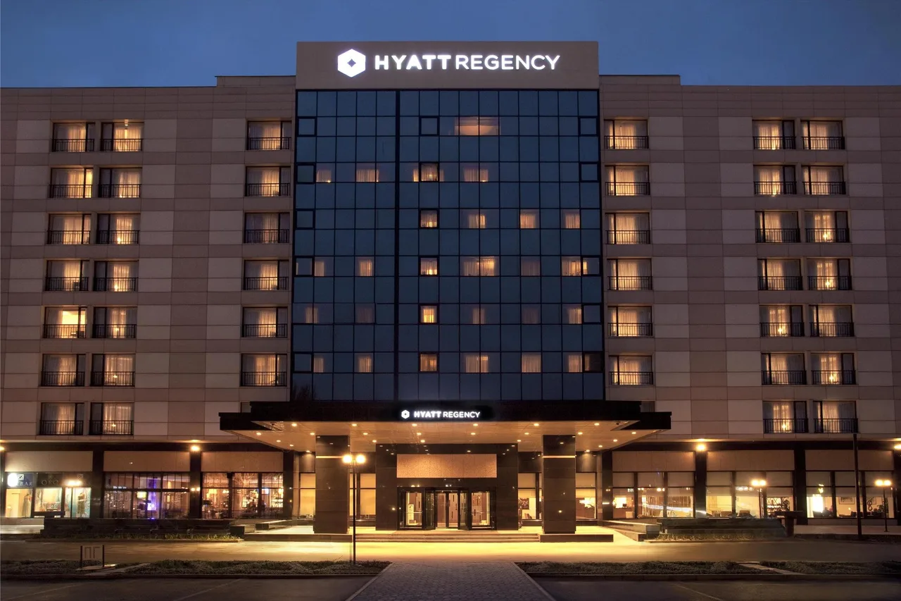 Hyatt Regency Bishkek — ภาพห้องพักและบรรยากาศ