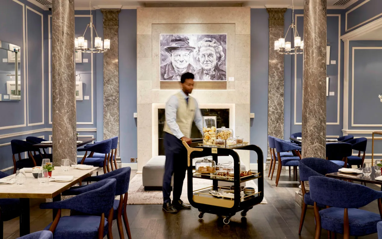 Hyatt Regency London — The Churchill — rooms and atmosphere