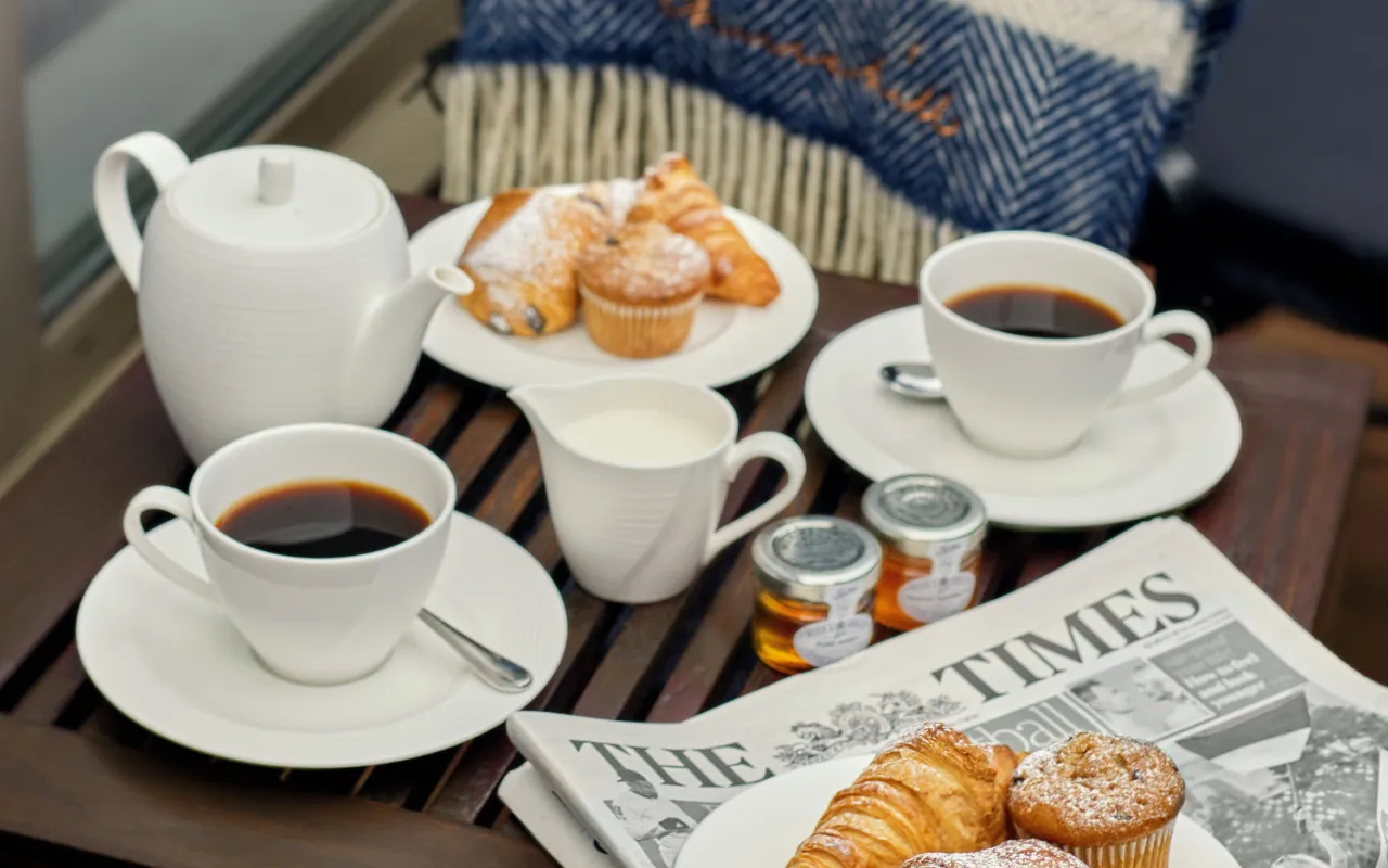 Hyatt Regency London — The Churchill — rooms and atmosphere