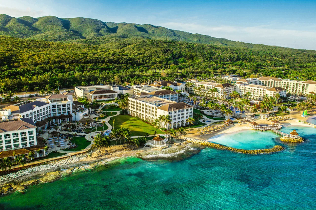 Hyatt Zilara Rose Hall — มอนเตโกเบย์