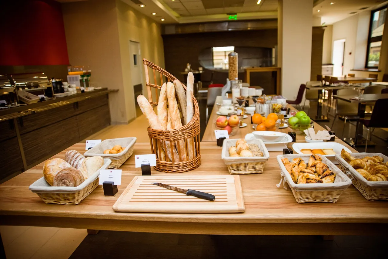 ibis Astana — rooms and atmosphere