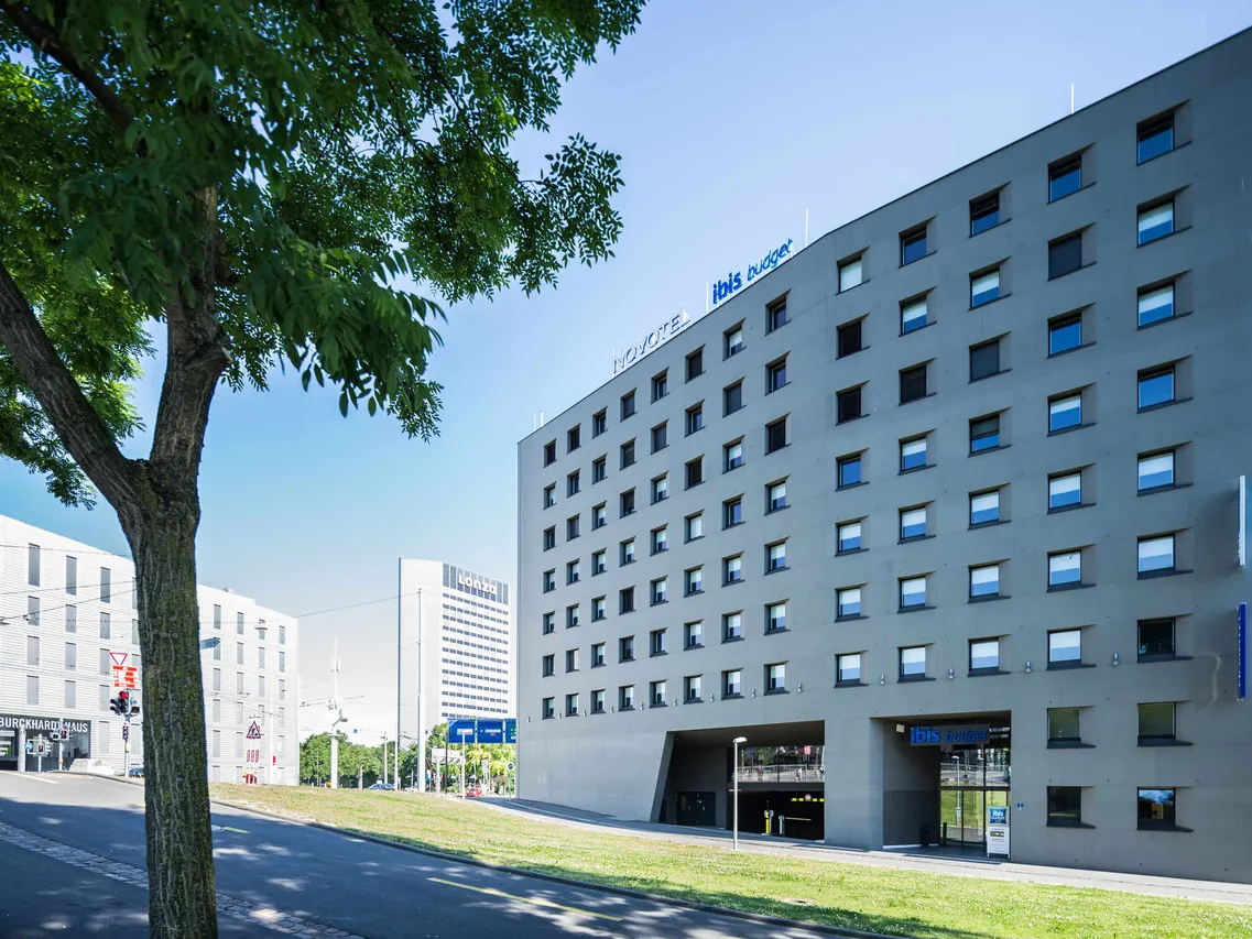 Ibis Budget Basel City — rooms and atmosphere