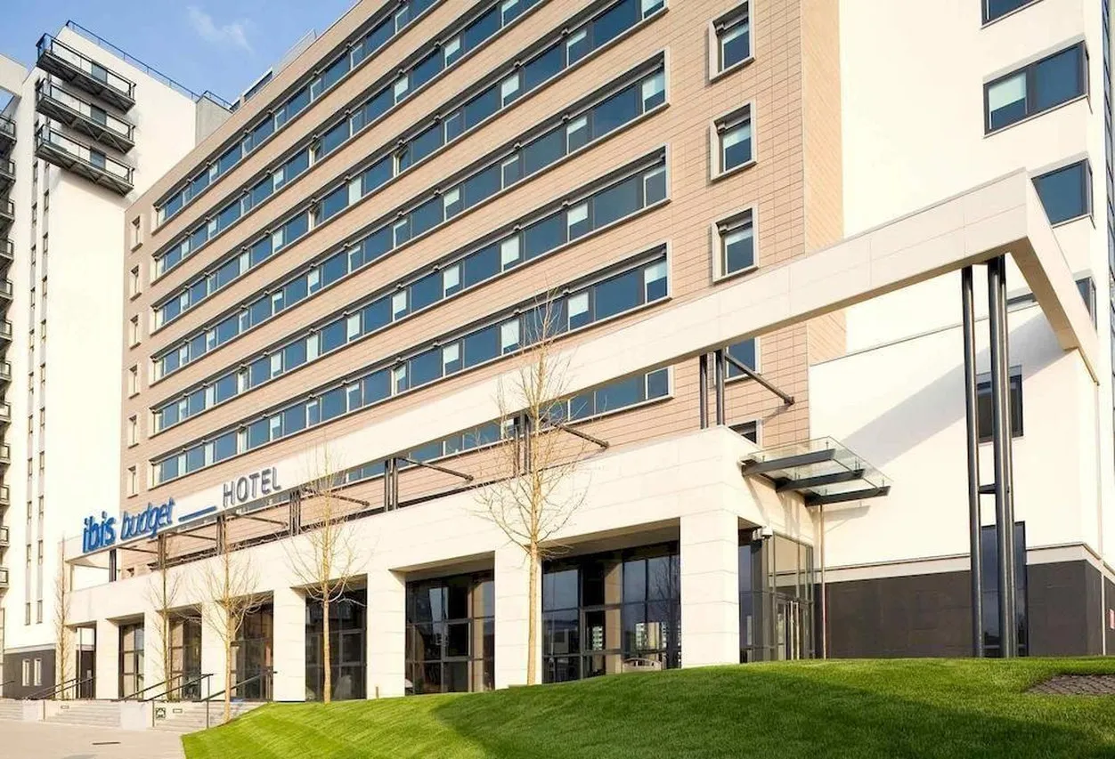 ibis Leeds Centre Marlborough Street — rooms and atmosphere