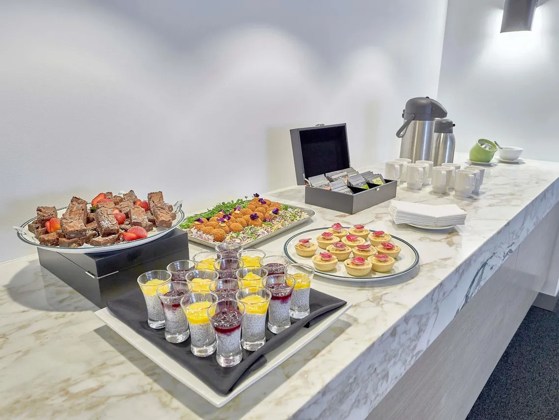 Ibis Perth — rooms and atmosphere