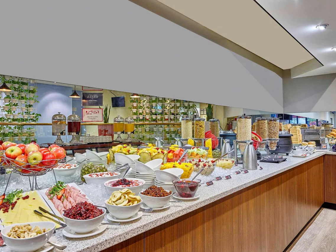 Ibis Perth — rooms and atmosphere
