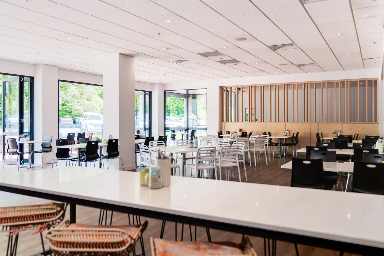 ibis Rotorua — rooms and atmosphere
