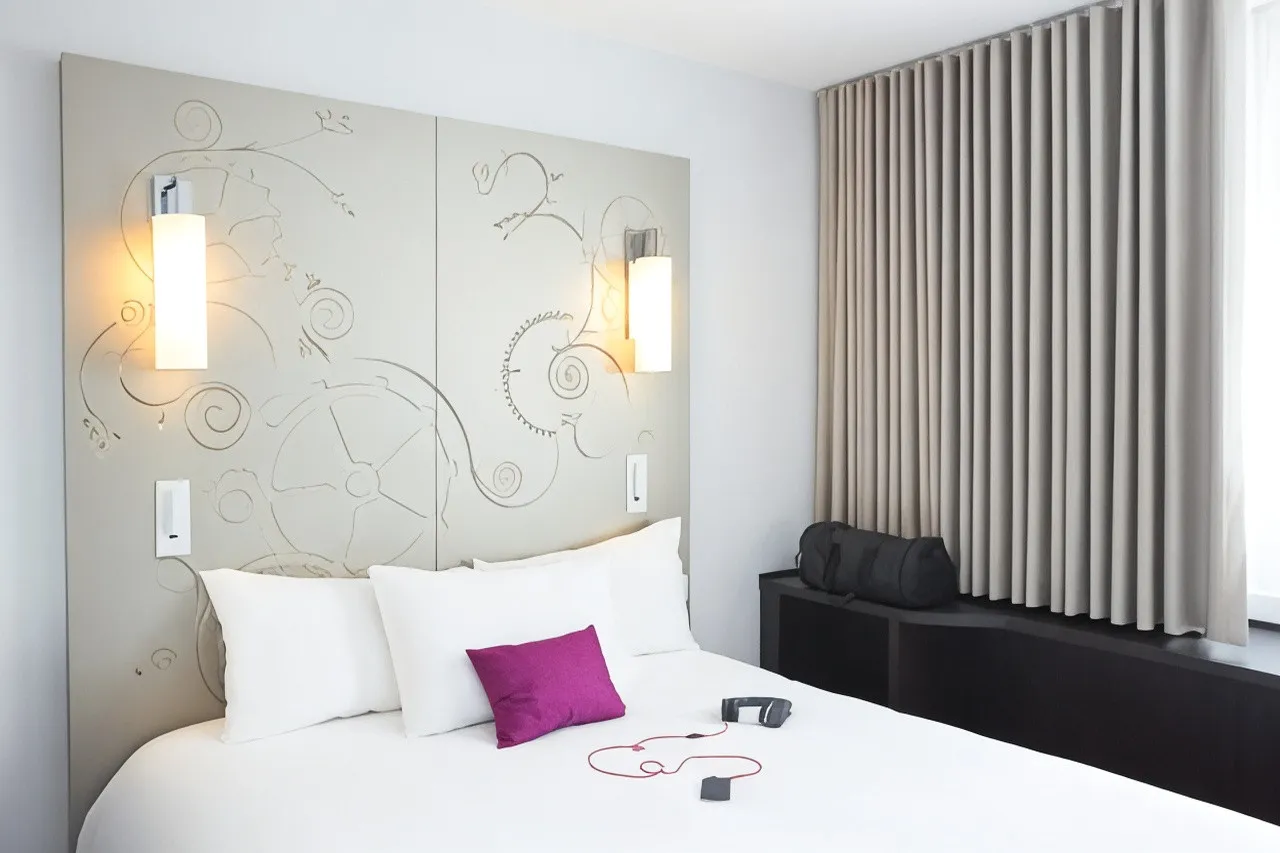 Ibis Styles Genève Mont Blanc — rooms and atmosphere