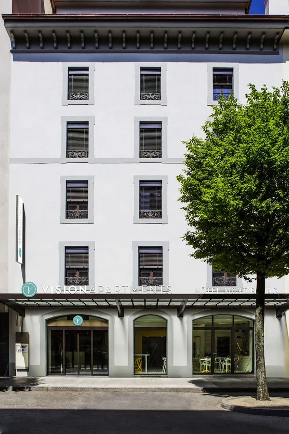 Ibis Styles Genève Mont Blanc — rooms and atmosphere