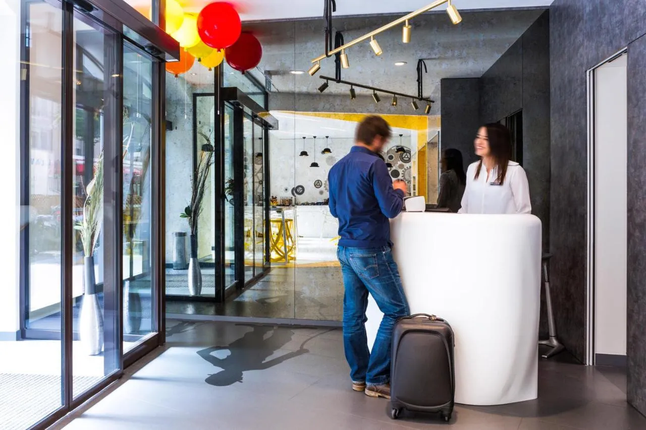 Ibis Styles Genève Mont Blanc — rooms and atmosphere