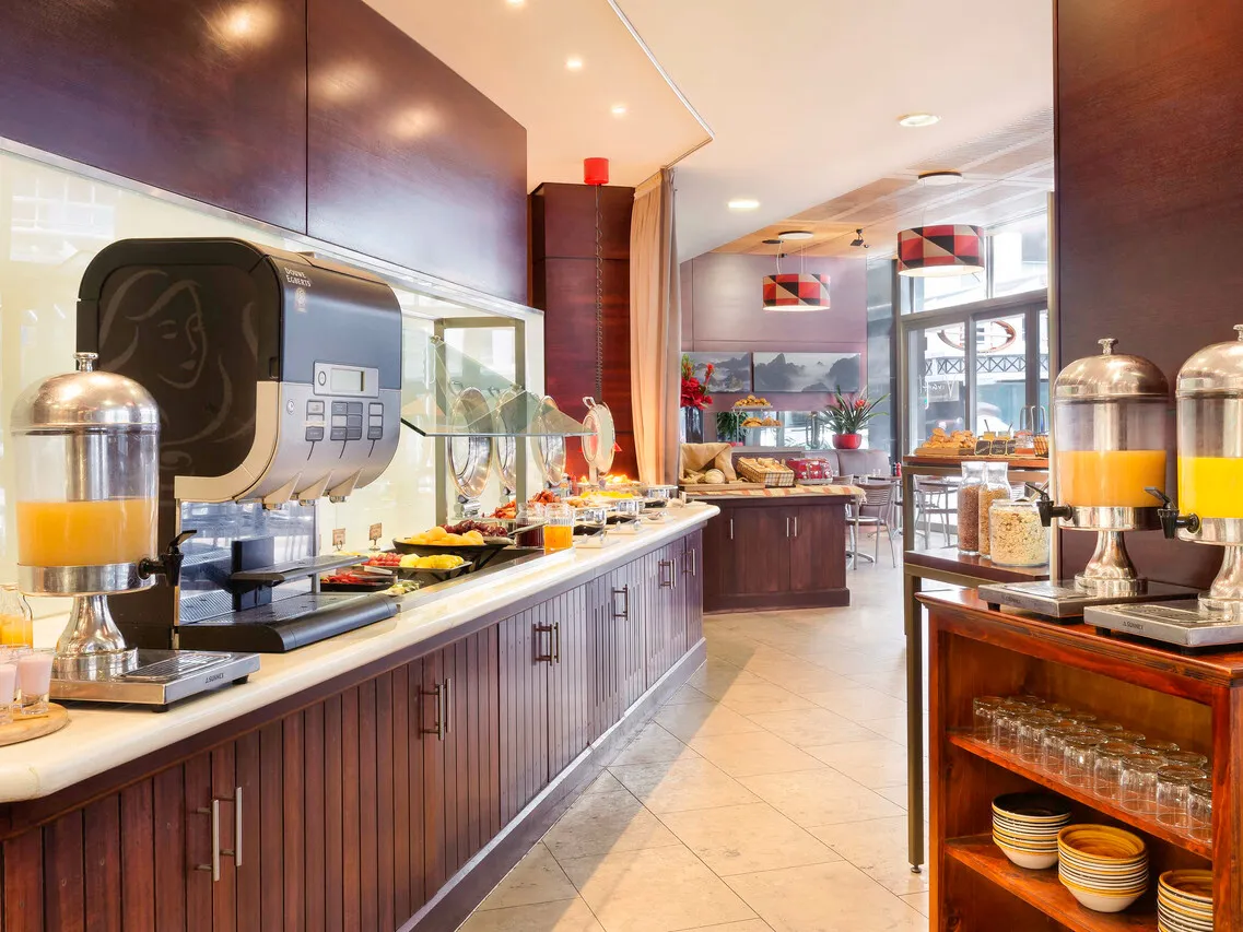 ibis Wellington — rooms and atmosphere