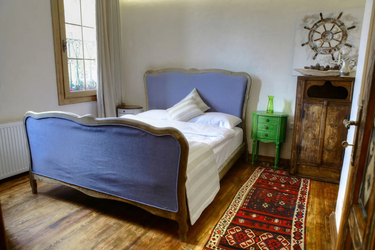 Ibri Hotel — rooms and atmosphere