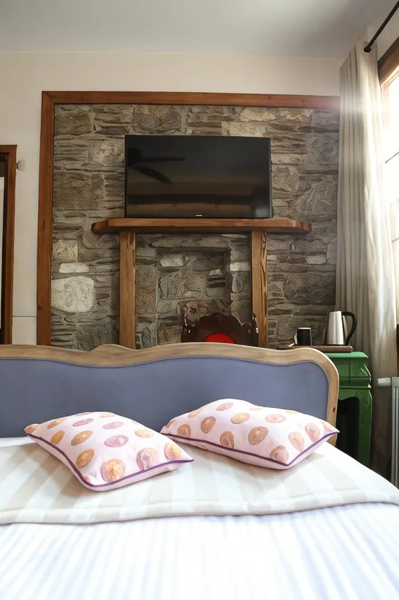 Ibri Hotel — rooms and atmosphere