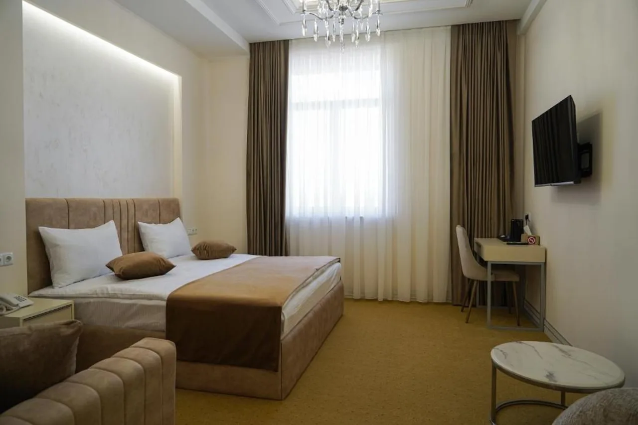 Igit Plaza Hotel — ภาพห้องพักและบรรยากาศ