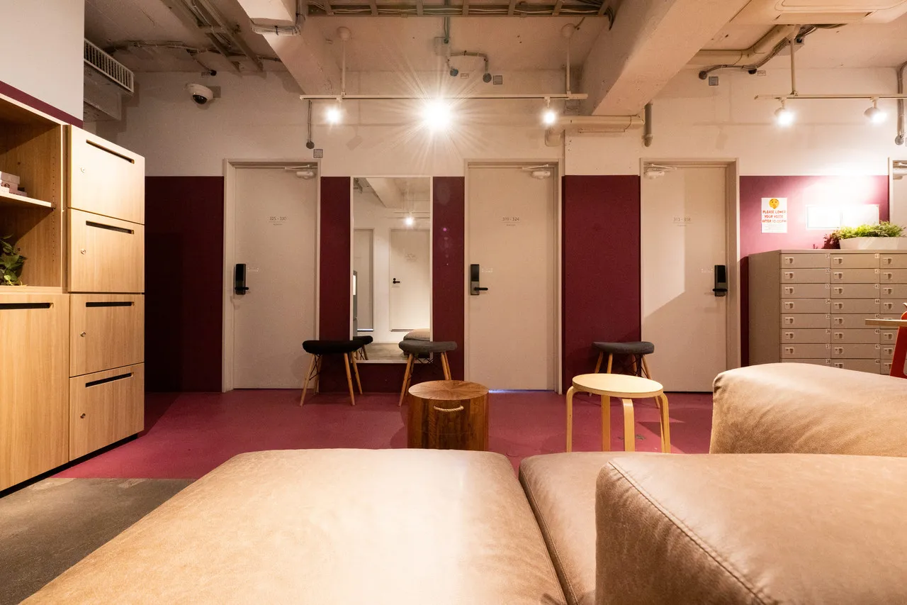 Imano Tokyo Hostel — rooms and atmosphere
