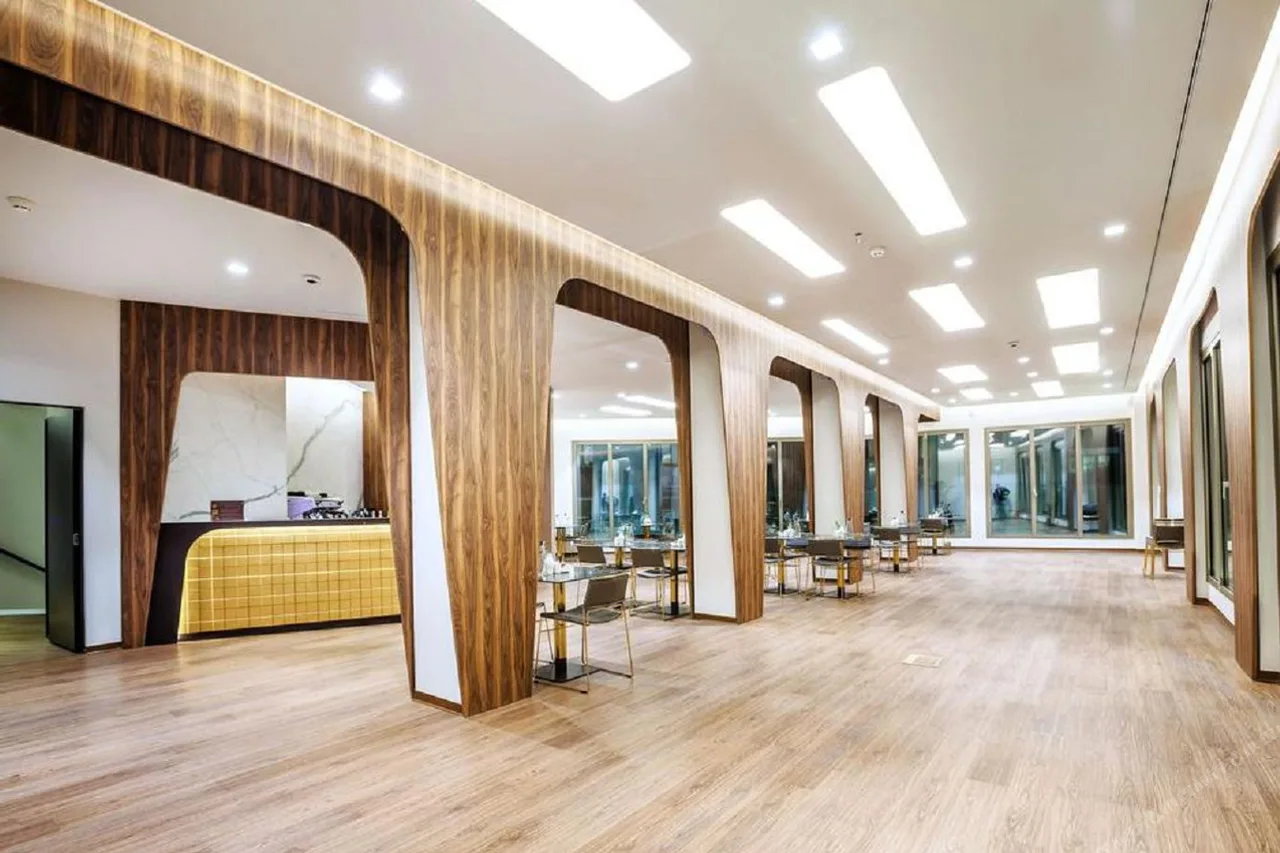 Imperial Plus Urban Smart Hotel Thessaloniki — ภาพห้องพักและบรรยากาศ