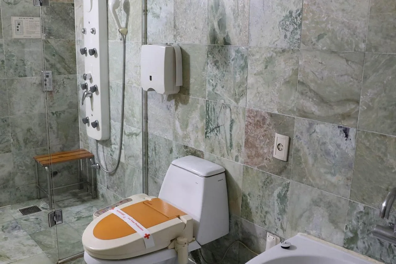 Incheon Airport Hotel June — rooms and atmosphere