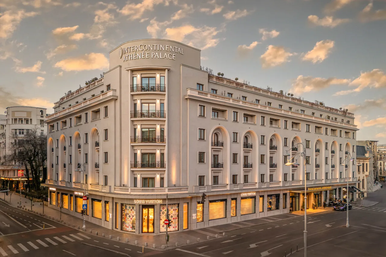 10 โรงแรมบูคาเรสต์น่าพักที่สุด — Lipscani · Calea Victoriei (รีวิว 2026)