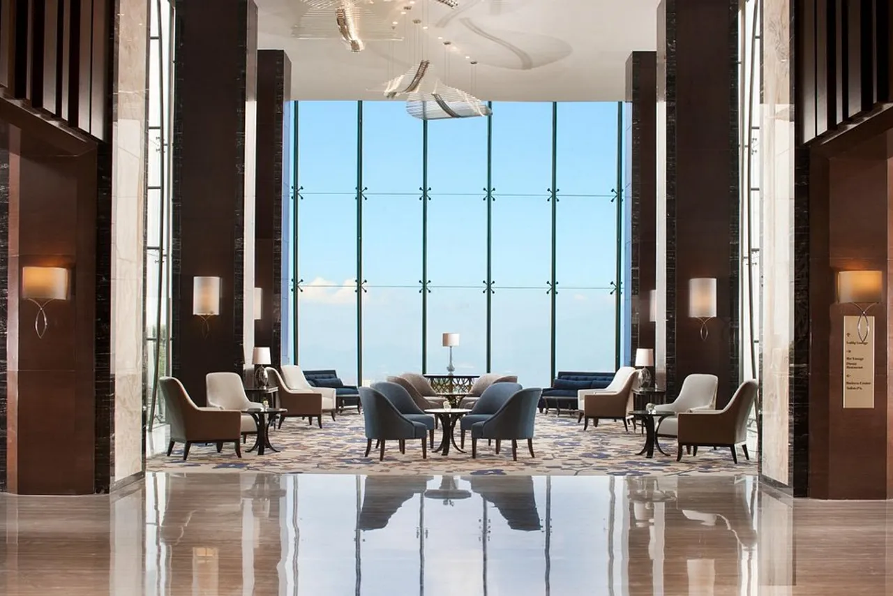 InterContinental Bandung Dago Pakar — rooms and atmosphere