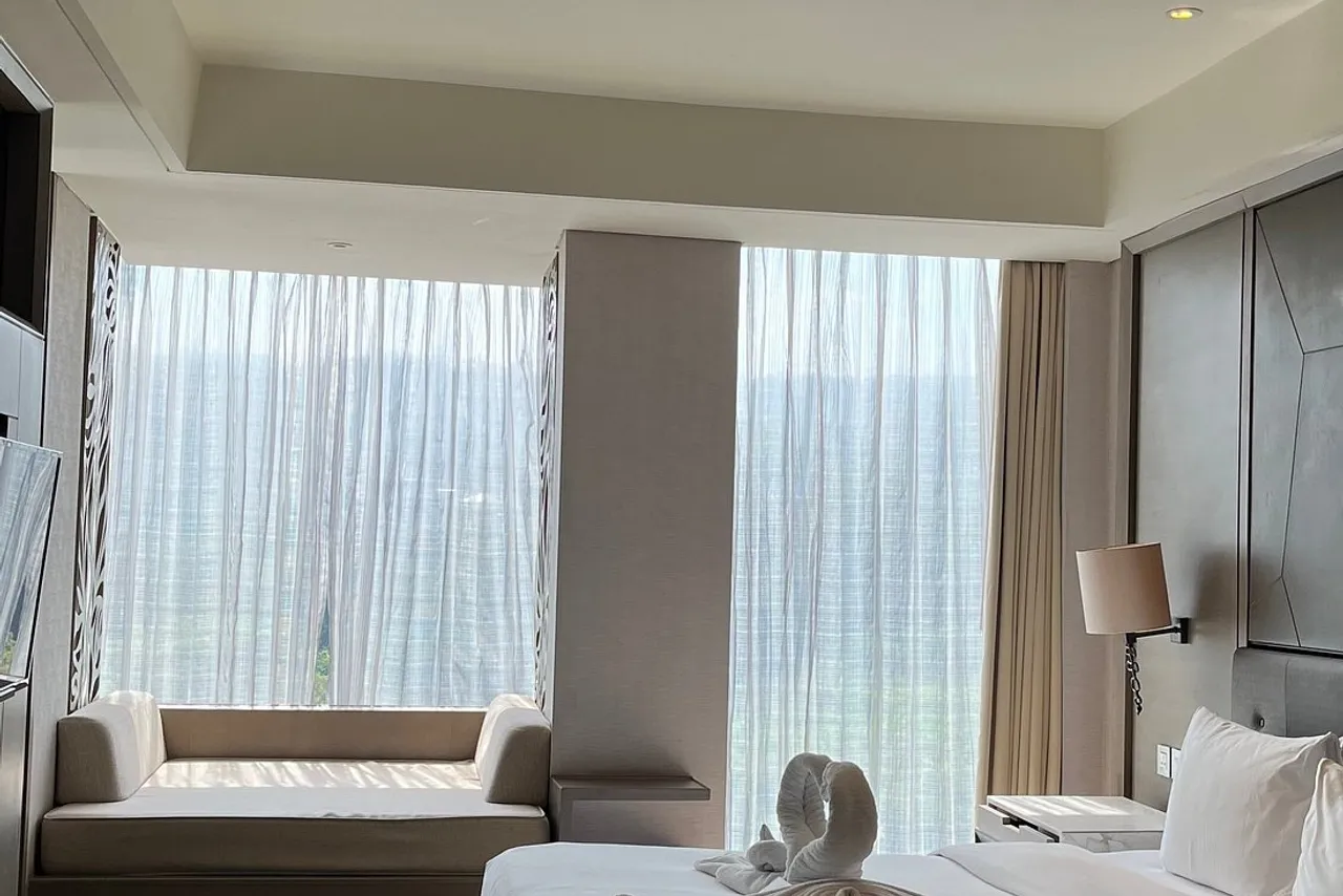 InterContinental Bandung Dago Pakar — rooms and atmosphere