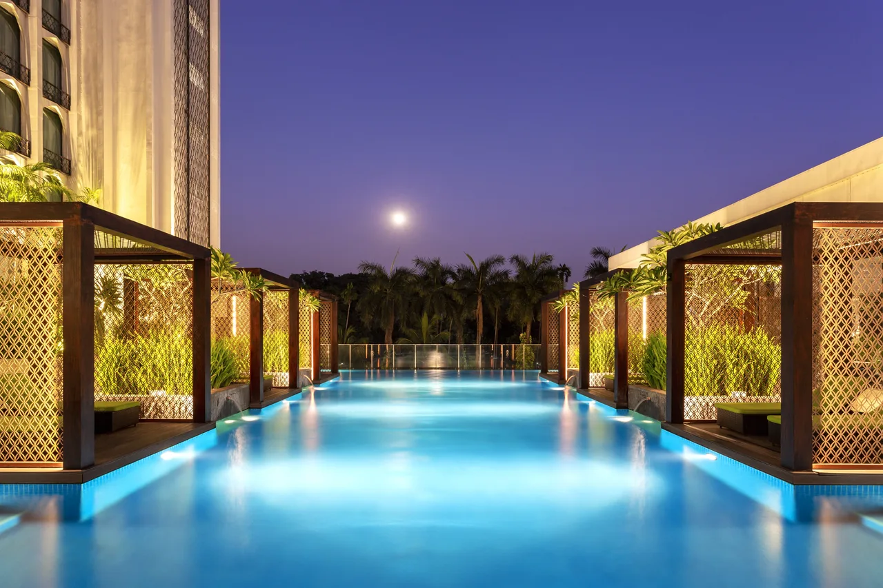InterContinental Dhaka — rooms and atmosphere