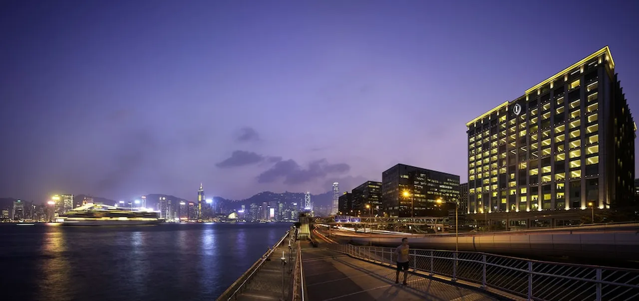 InterContinental Grand Stanford Hong Kong — rooms and atmosphere