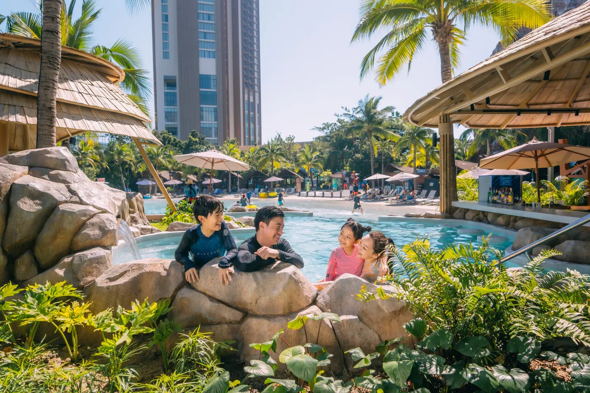 InterContinental Hua Hin Resort — rooms and atmosphere