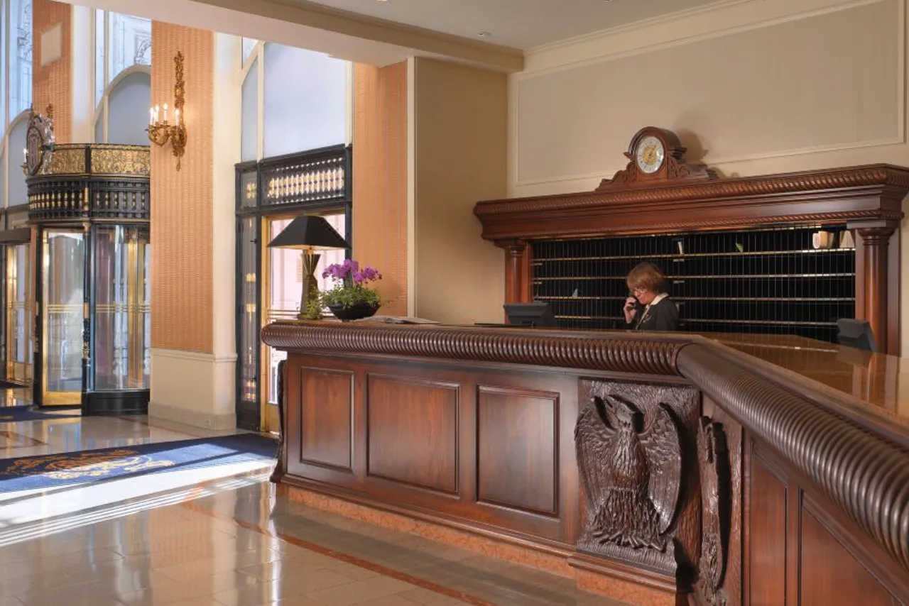 InterContinental Mark Hopkins San Francisco — ภาพห้องพักและบรรยากาศ