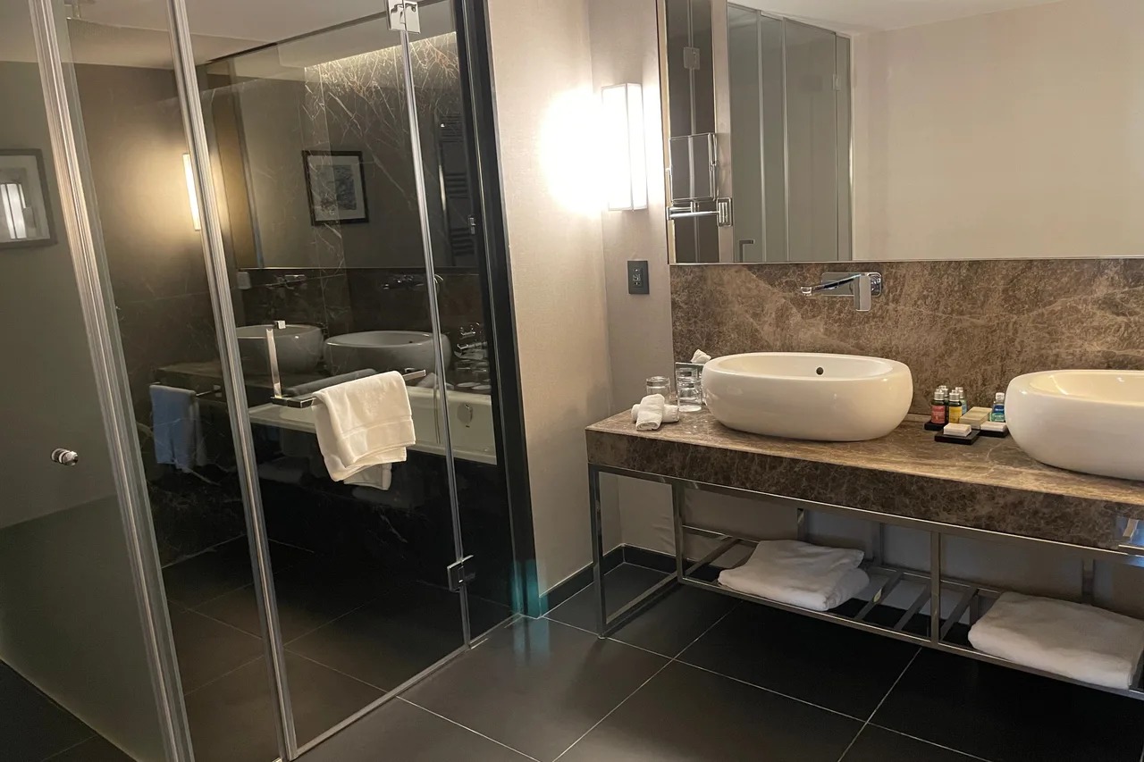 InterContinental Sofia — rooms and atmosphere
