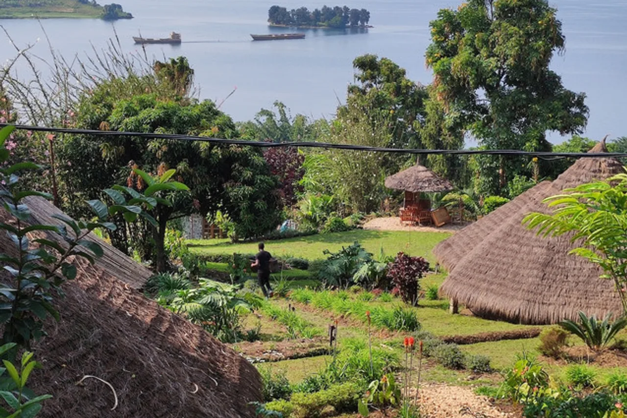 Inzu Lodge — ภาพห้องพักและบรรยากาศ