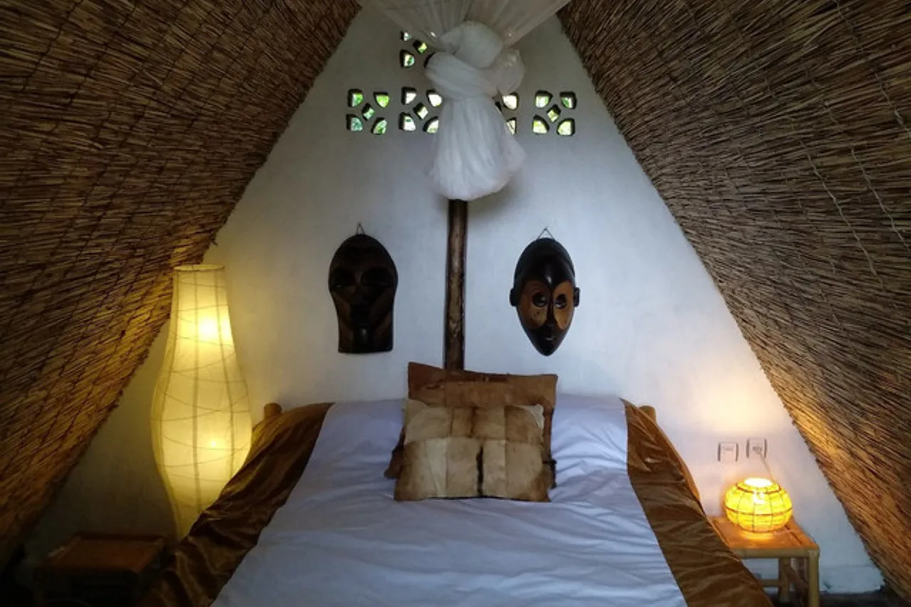 Inzu Lodge — ภาพห้องพักและบรรยากาศ