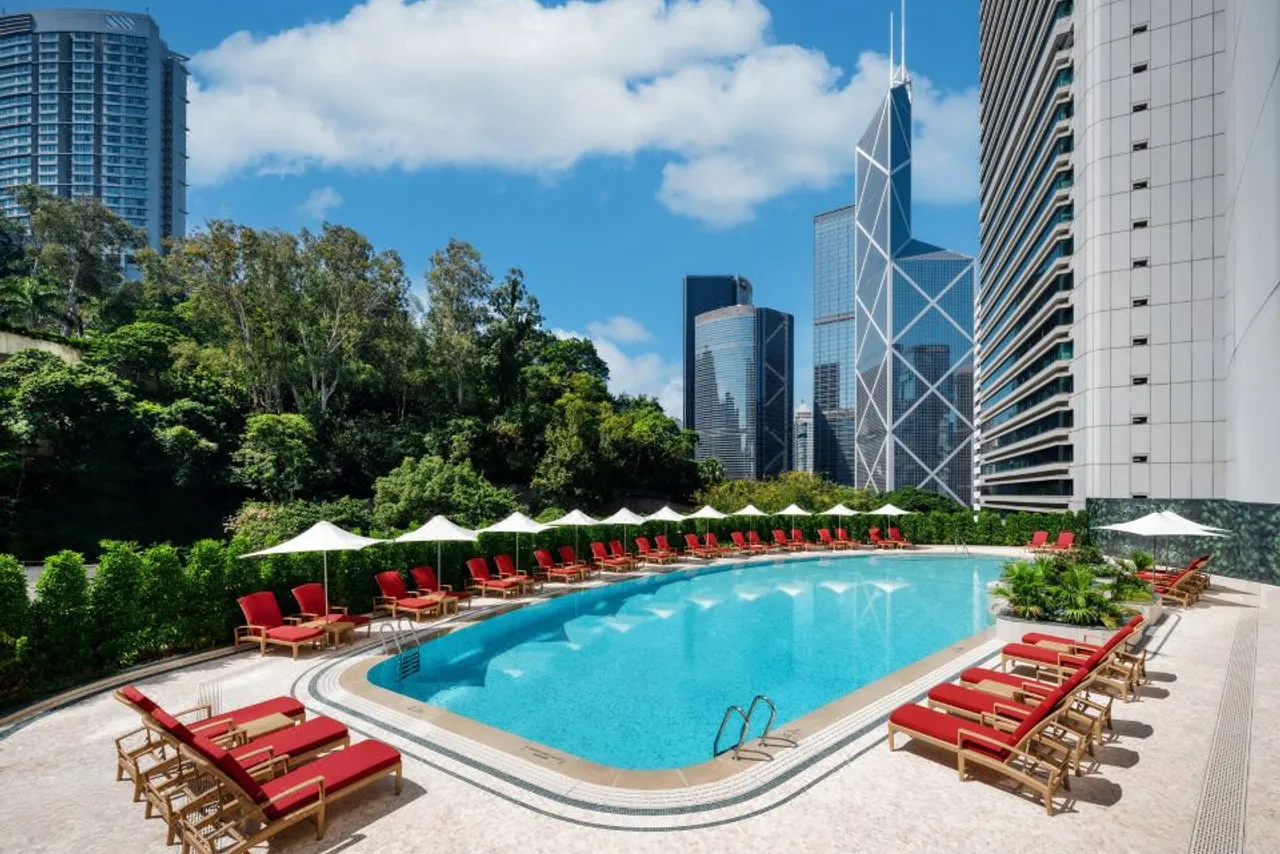 Island Shangri-La, Hong Kong — ภาพห้องพักและบรรยากาศ