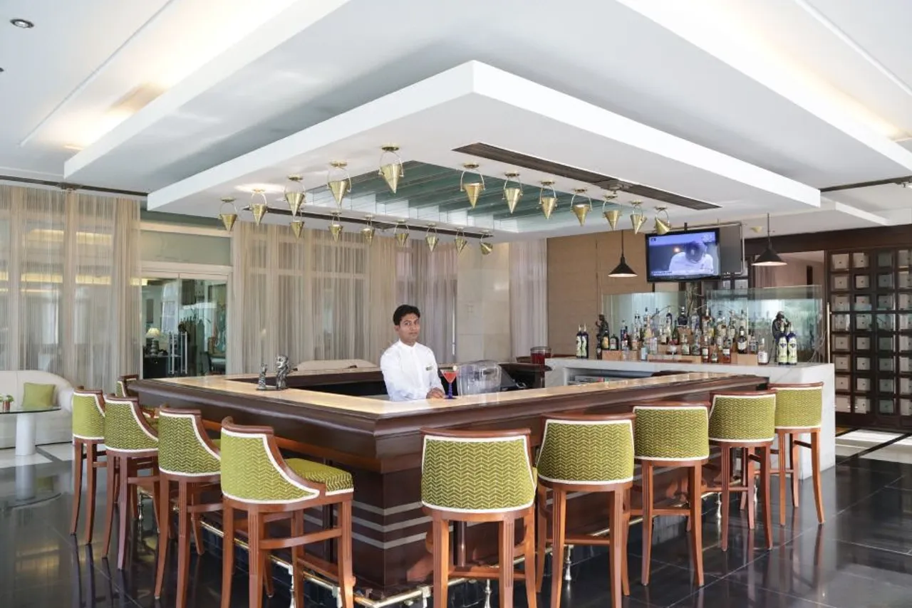 Jaypee Palace Hotel & Convention Centre — rooms and atmosphere