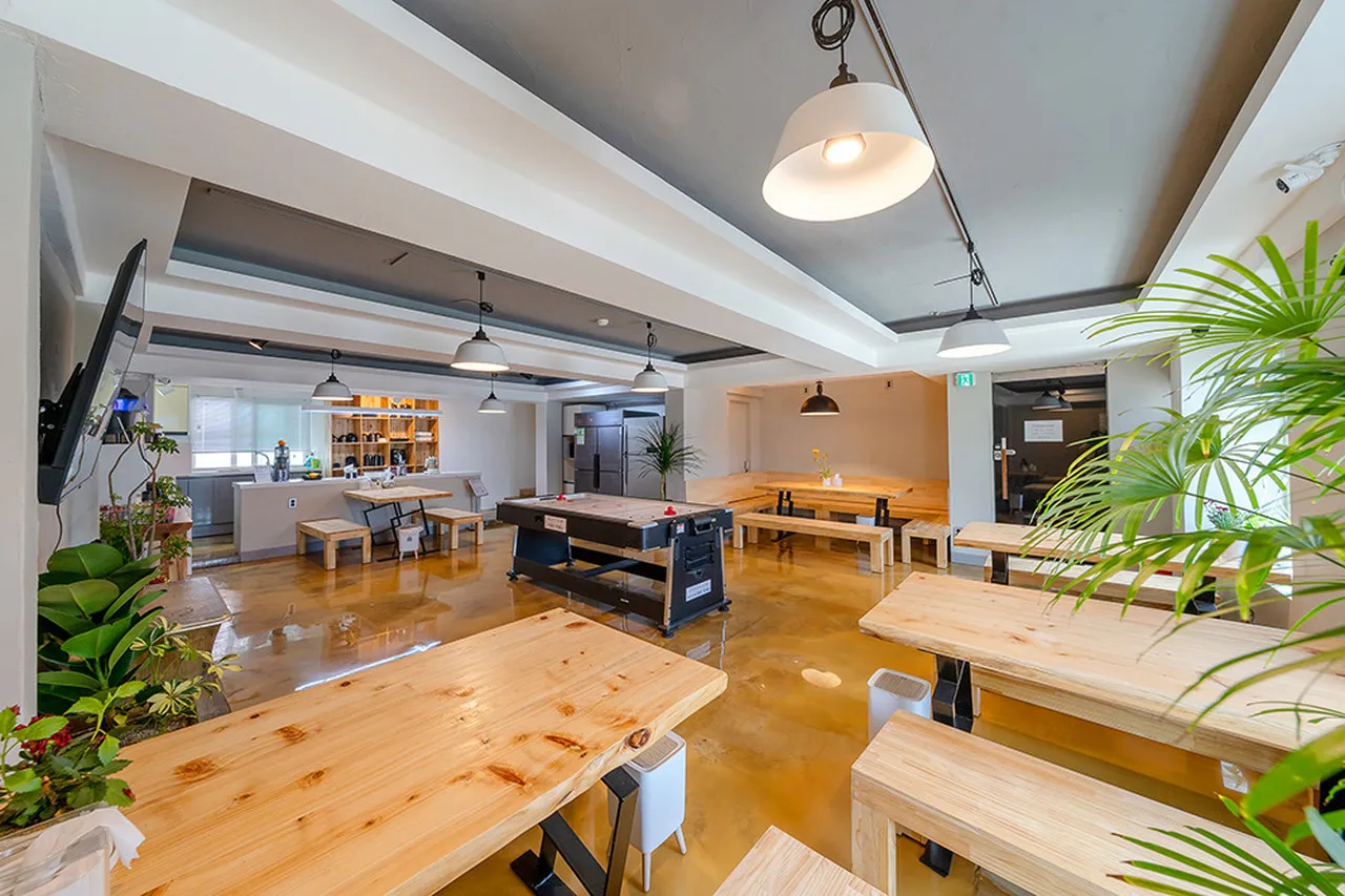 Jeju Visitor Guesthouse — rooms and atmosphere