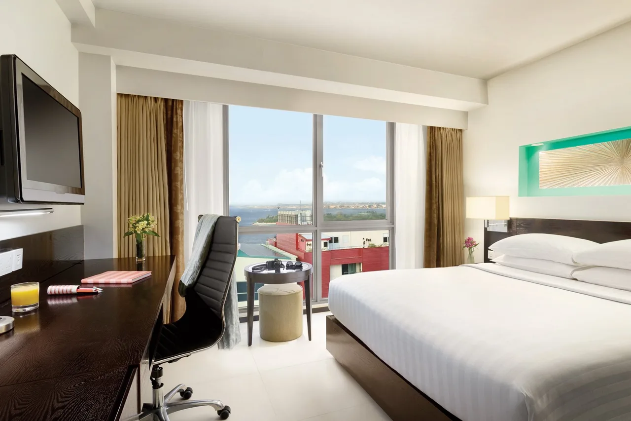 10 โรงแรมมาเล มัลดีฟส์น่าพักที่สุด — Malé City · Hulhumalé · Hulhulé Airport · Maafushi (รีวิวลึก 2026 + 🏝️ 1,190 coral islands + 🐠 manta ray + 💍 honeymoon icon + 🌊 ประเทศต่ำที่สุดโลก 1.5m)