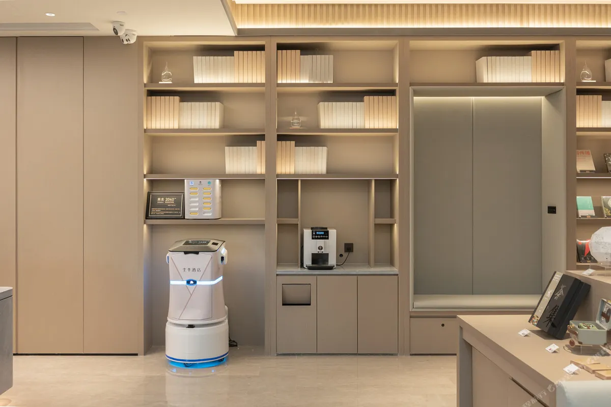 JI Hotel Ningbo Tianyi Square — rooms and atmosphere
