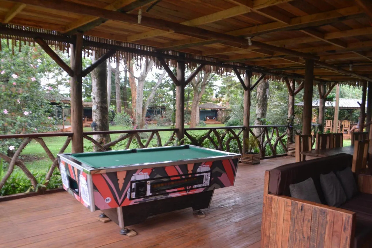 Jinja Backpackers — ภาพห้องพักและบรรยากาศ