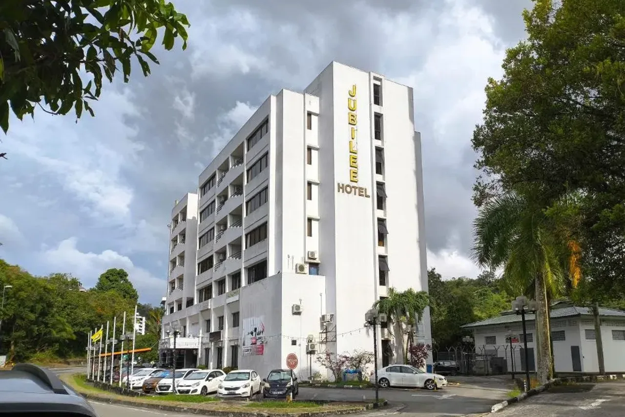Jubilee Hotel — ภาพห้องพักและบรรยากาศ