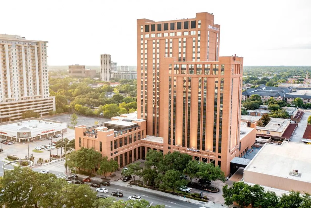JW Marriott Houston by The Galleria — ภาพห้องพักและบรรยากาศ