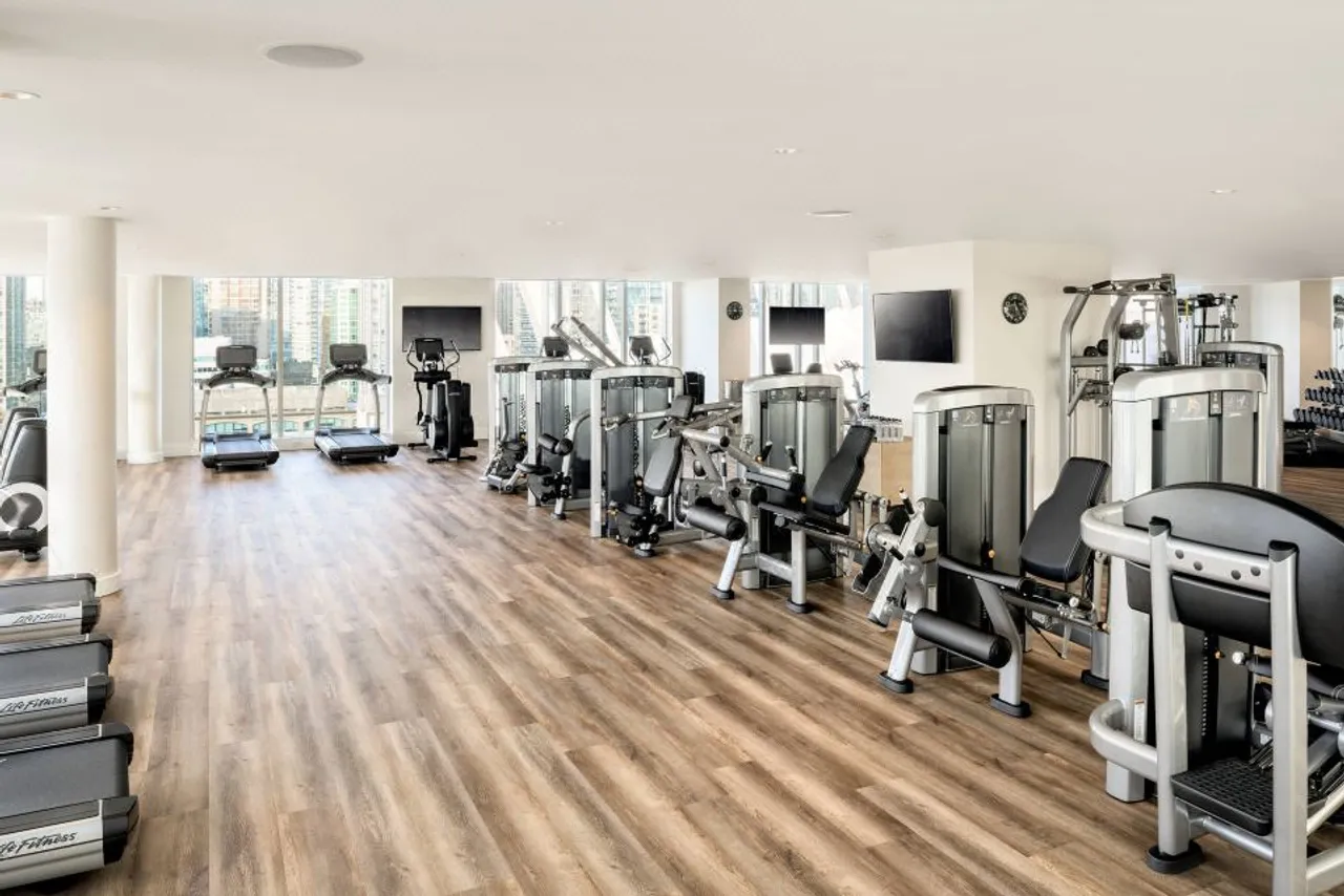 JW Marriott Parq Vancouver — ภาพห้องพักและบรรยากาศ