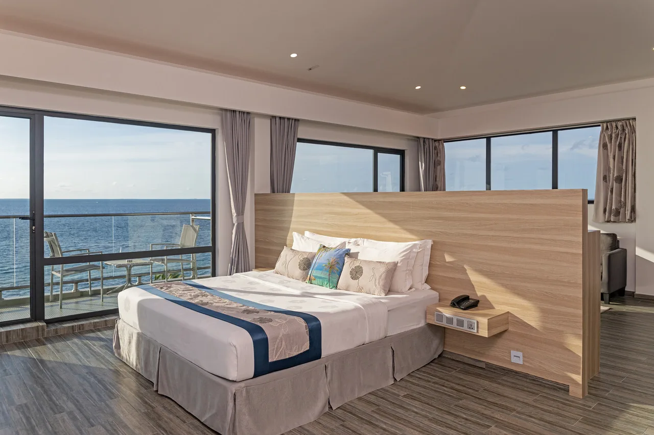 Kaani Grand Seaview — ภาพห้องพักและบรรยากาศ