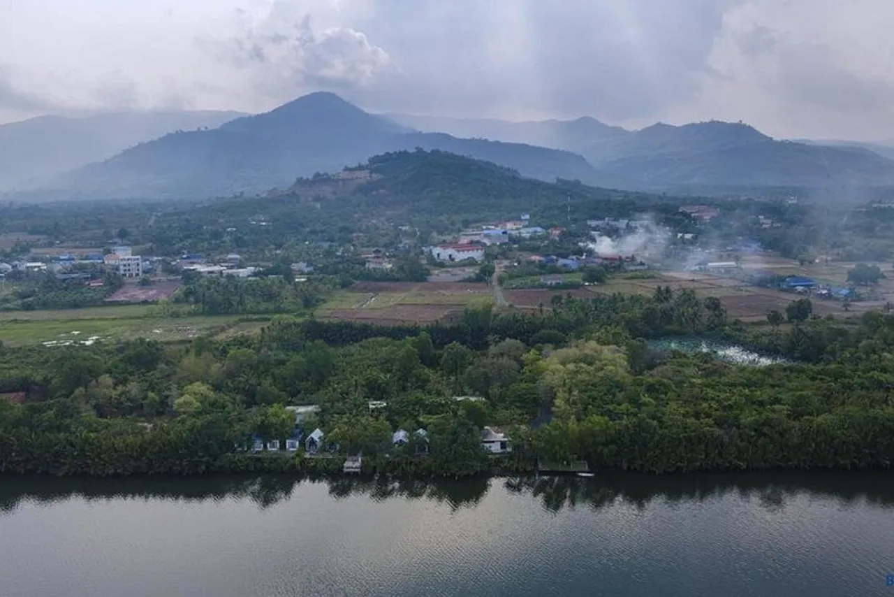 Kampot Riverfront Boutique By BEN — ภาพห้องพักและบรรยากาศ