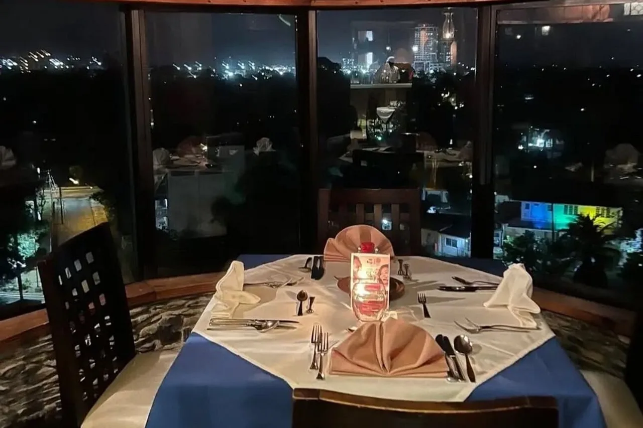 Kapok Hotel — ภาพห้องพักและบรรยากาศ