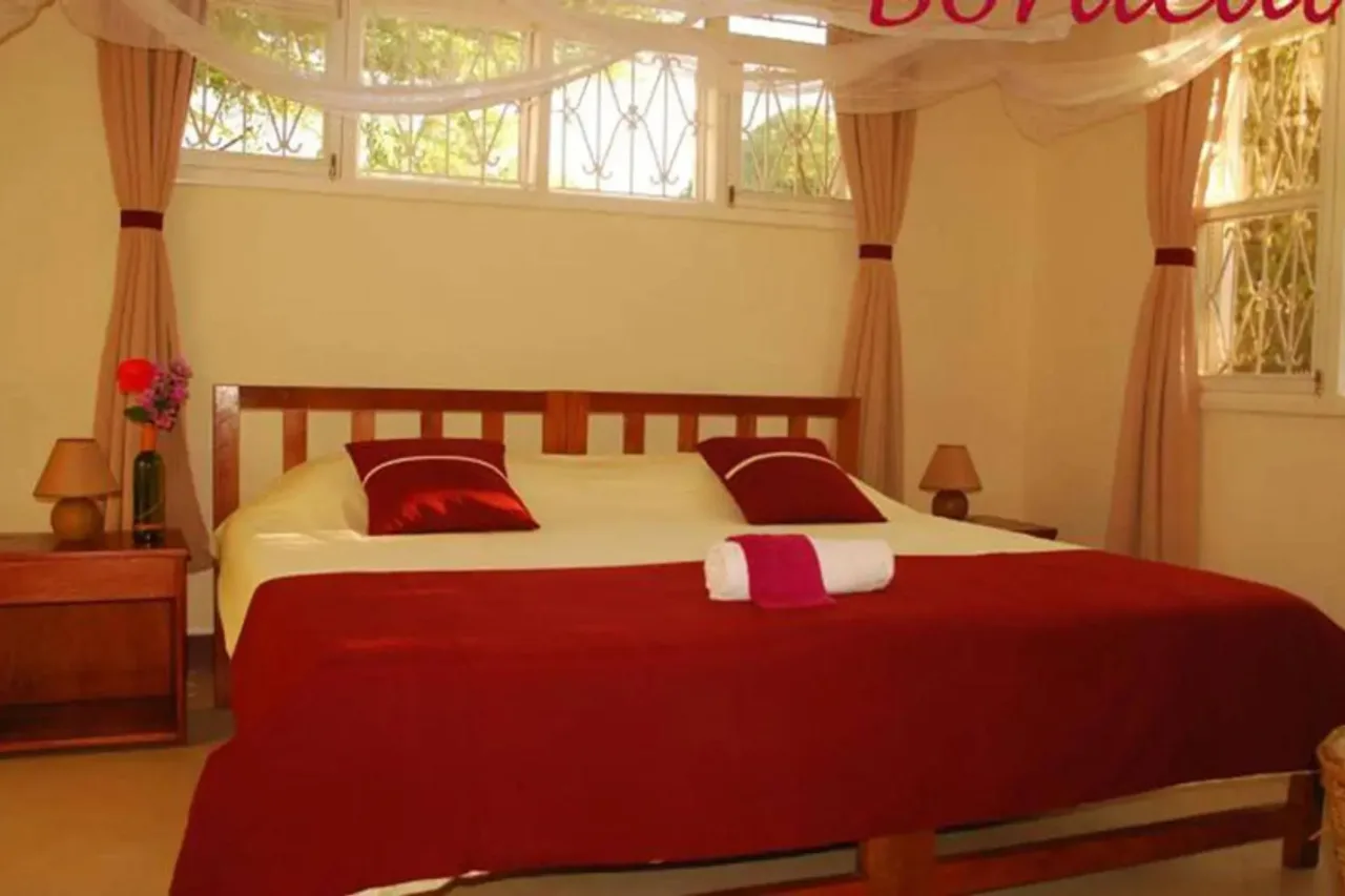 Karibu Guesthouse Entebbe — ภาพห้องพักและบรรยากาศ