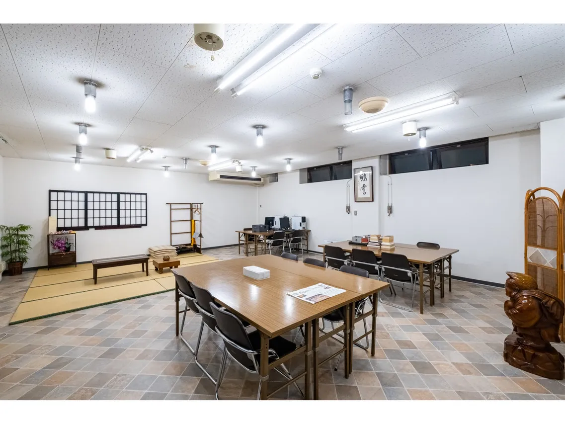 Kawaguchiko Station Inn — rooms and atmosphere